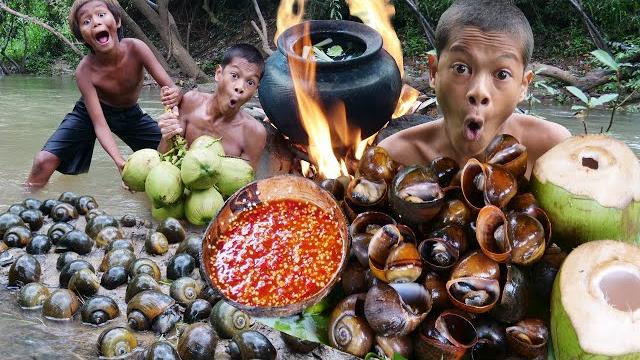 Primitive technology - kmeng prey - cooking snails with coconut Primitive technology - kmeng prey - cooking snails with coconut