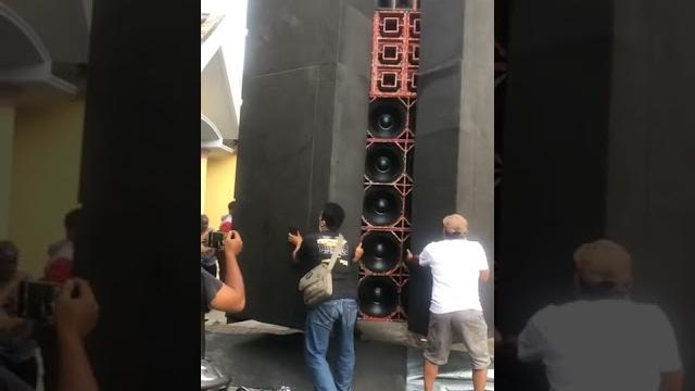 Salon musik model terbaru Salon musik model terbaru