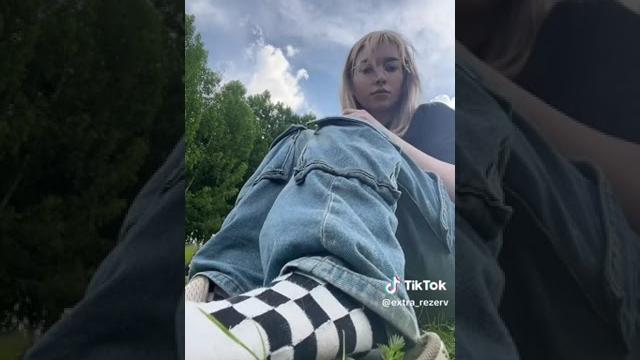 Tiktok girl feet Tiktok girl feet