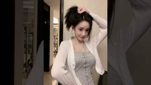 #单马尾弹力摇 这个世界无所谓真相 你愿意相信的就是真相#shorts #单马尾弹力摇 这个世界无所谓真相 你愿意相信的就是真相#shorts
