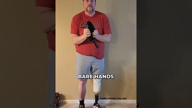 Can you fold a pan with bare hands? Can you fold a pan with bare hands?