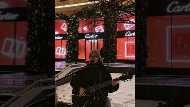 Ай-кыс кыргыс уличное исполнение в москве (отрывок) Ай-кыс кыргыс уличное исполнение в москве (отрывок)
