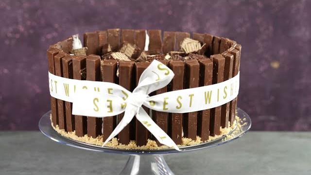 No-bake kit kat cheesecake No-bake kit kat cheesecake