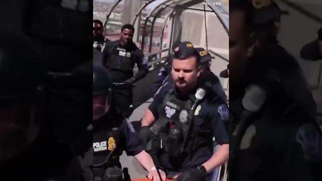 Migrant group attempts mass entry into us at mexico border Migrant group attempts mass entry into us at mexico border