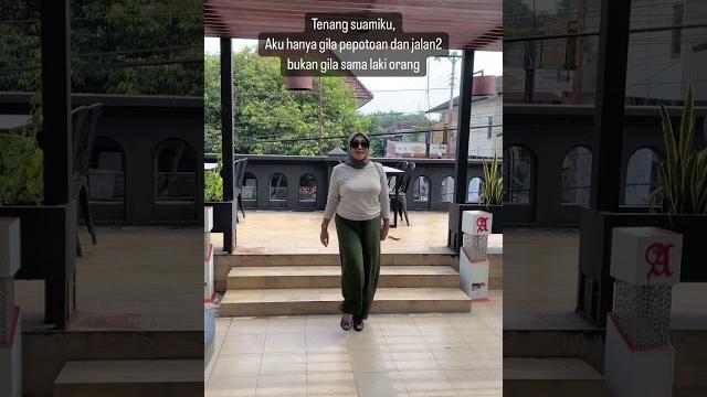 Pesona tante cantik di cafe #gym #motivation #stw #legs #tante #leggings #ibuibu # mom #sosialita Pesona tante cantik di cafe #gym #motivation #stw #legs #tante #leggings #ibuibu # mom #sosialita