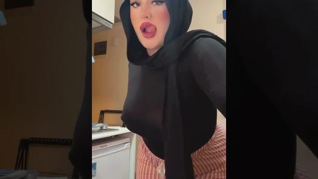 Hazal kılıç hazaldıınmııı tiktok türbanlı Hazal kılıç hazaldıınmııı tiktok türbanlı