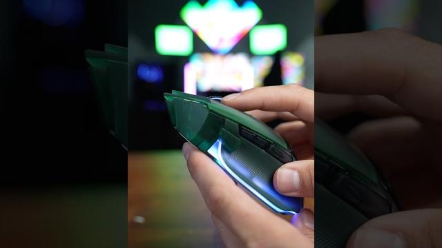 Unbox the future with the new razer phantom green edition! #razer #gaming #translucent #aesthetics Unbox the future with the new razer phantom green edition! #razer #gaming #translucent #aesthetics