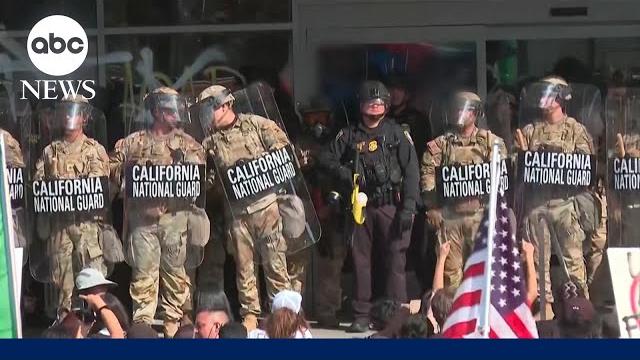 Protests against immigration raids grip los angeles Protests against immigration raids grip los angeles