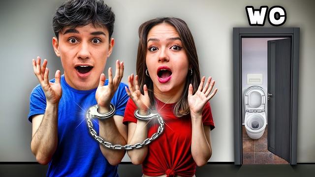 Sevgi̇li̇mle kelepçeli̇ bi̇r gün geçi̇rmek !? ( 24 saat ) | ahmet can dündar | feride özdinç Sevgi̇li̇mle kelepçeli̇ bi̇r gün geçi̇rmek !? ( 24 saat ) | ahmet can dündar | feride özdinç