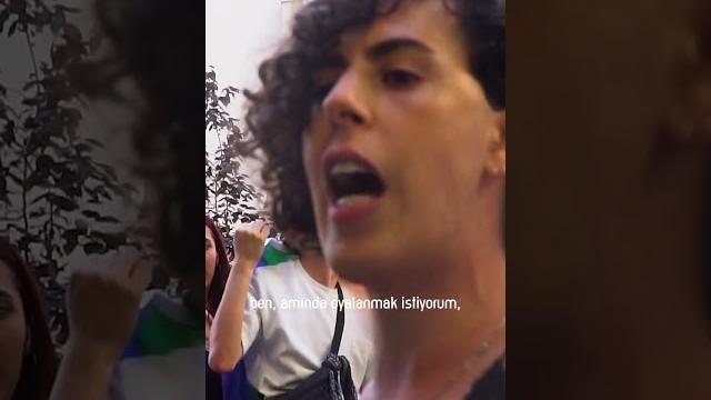Amında oyalanmak i̇stiyorum, lezbiyen duygular Amında oyalanmak i̇stiyorum, lezbiyen duygular