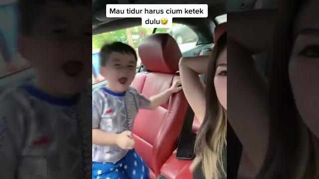 Suruh cium ketek ketiak #shorts Suruh cium ketek ketiak #shorts