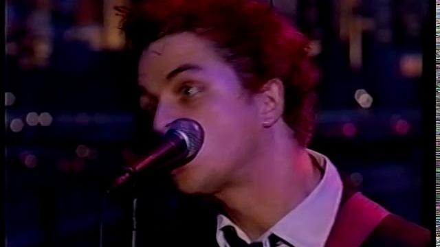 Green day - 86 (live on letterman 1995) Green day - 86 (live on letterman 1995)