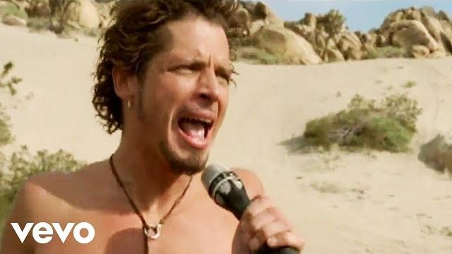 Audioslave - show me how to live (official video) Audioslave - show me how to live (official video)