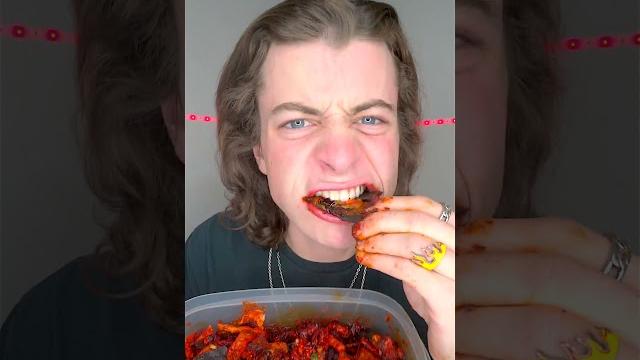 Spicy chip nachos asmr!? Spicy chip nachos asmr!?