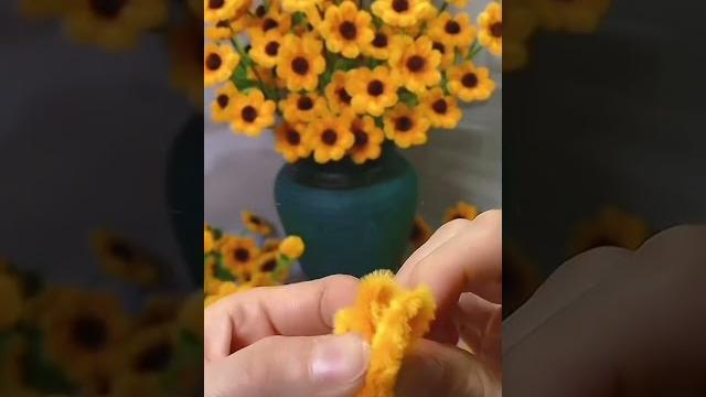 Handmade diy pipe cleaner flower#diyflowers #handmade #diy #craft #flowers #tutorial #gift #tutorial Handmade diy pipe cleaner flower#diyflowers #handmade #diy #craft #flowers #tutorial #gift #tutorial