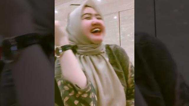 Tiktok cewek seksi berhijab - cewek seksi bohay #tiktok #viral #trending #shorts #cewekcantik #seksi Tiktok cewek seksi berhijab - cewek seksi bohay #tiktok #viral #trending #shorts #cewekcantik #seksi