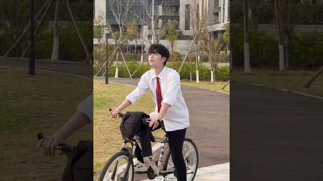 Seperti bocil #video #videoshort #viralvideo #viralshorts #viralshort #viralvideos #viralreels Seperti bocil #video #videoshort #viralvideo #viralshorts #viralshort #viralvideos #viralreels