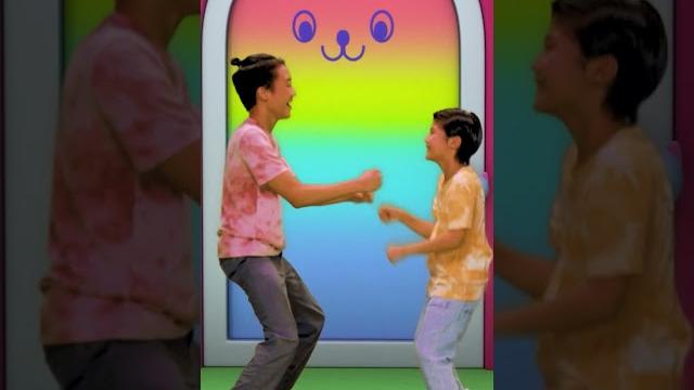 Pandy paw bump! | gabby's dollhouse Pandy paw bump! | gabby's dollhouse