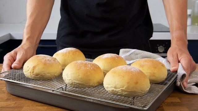 The beyond impossible potato bun test bake - creating my own plant based potato roll (ep.1) The beyond impossible potato bun test bake - creating my own plant based potato roll (ep.1)