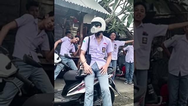 Dj perchaous | jedag jedug viral tiktok cowok ganteng anak sma #fyp #jedagjedug #madesan Dj perchaous | jedag jedug viral tiktok cowok ganteng anak sma #fyp #jedagjedug #madesan