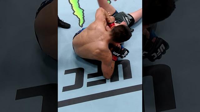 He tapped quick #ufc316 He tapped quick #ufc316