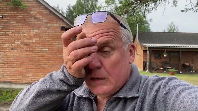 Сегодня я первый на огород! художника обидеть просто. день рождения нам. кофе и в лес по грибы! Сегодня я первый на огород! художника обидеть просто. день рождения нам. кофе и в лес по грибы!