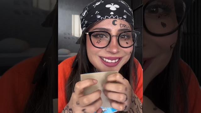 Asmr en la cárcel #asmr #humor #asmrvideo Asmr en la cárcel #asmr #humor #asmrvideo