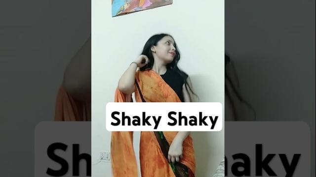 Shaky shaky dance (sanju rathod ft. isha malviya) | g-spark #marathi songs pooja paliwal #ytshorts Shaky shaky dance (sanju rathod ft. isha malviya) | g-spark #marathi songs pooja paliwal #ytshorts