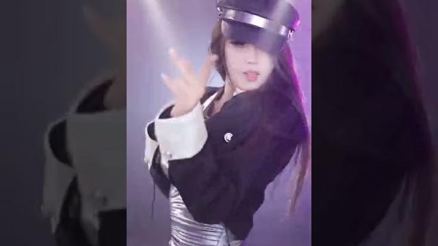 奶优米呀热舞 奶优米呀热舞