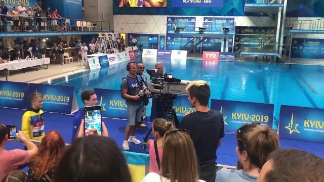 Церемония награждения самого юного чемпиона европы по прыжкам в воду! алексей середа 13 лет Церемония награждения самого юного чемпиона европы по прыжкам в воду! алексей середа 13 лет
