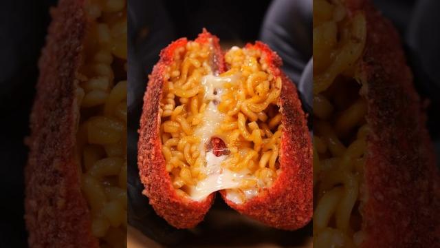 Super spicy fried ramen Super spicy fried ramen