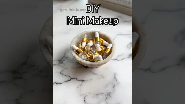 How to make your own mini makeup! #whatsinmybag #diyprojects #minimakeup #minibag #howtobeauty How to make your own mini makeup! #whatsinmybag #diyprojects #minimakeup #minibag #howtobeauty