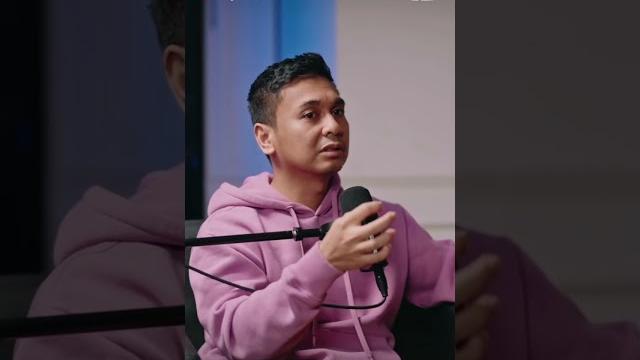 Curhatan seorang raditya dika Curhatan seorang raditya dika