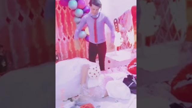 شوفو العروس سوت ليله الدخله هي والعريس شوفو العروس سوت ليله الدخله هي والعريس