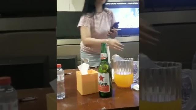 Cafe karaoke dan lc Cafe karaoke dan lc