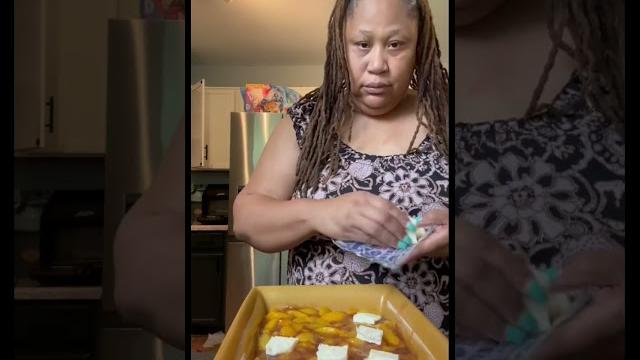Peach cobbler pie Peach cobbler pie