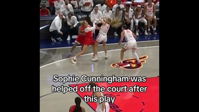 Sophie cunningham did not return after this play. Sophie cunningham did not return after this play.