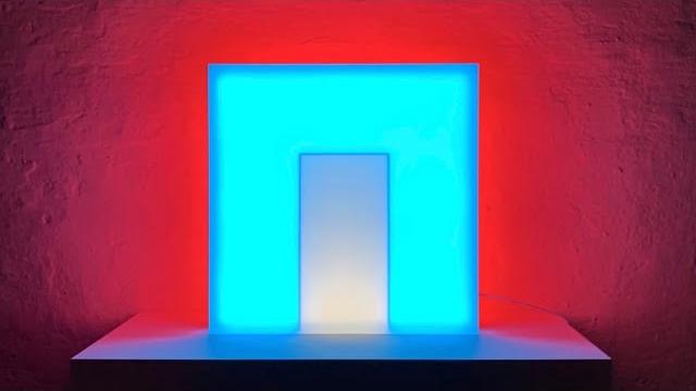 Luminous colour - the enchantment of light art Luminous colour - the enchantment of light art