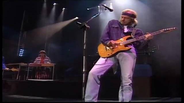 Dire straits - calling elvis live (on the night, 1993) hd Dire straits - calling elvis live (on the night, 1993) hd