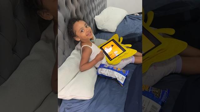 Dad breaks daughter ipad & she gets sad.. #shorts Dad breaks daughter ipad & she gets sad.. #shorts