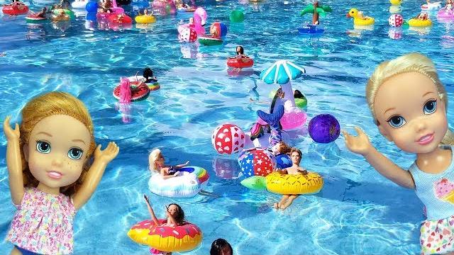 Super floaties party ! elsa and anna toddlers - pool - barbie - lazy river - water fun splash Super floaties party ! elsa and anna toddlers - pool - barbie - lazy river - water fun splash