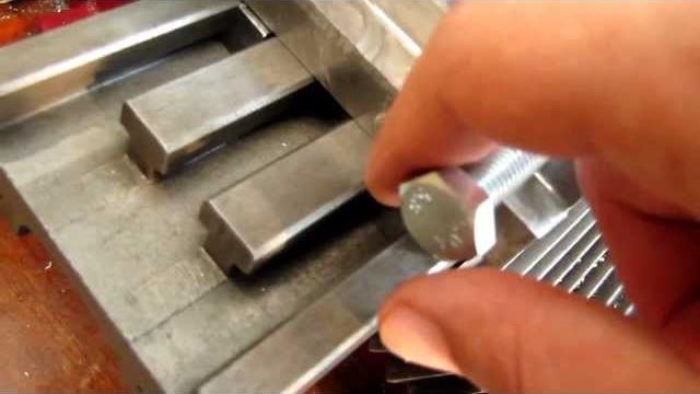 Homemade milling machine vise Homemade milling machine vise