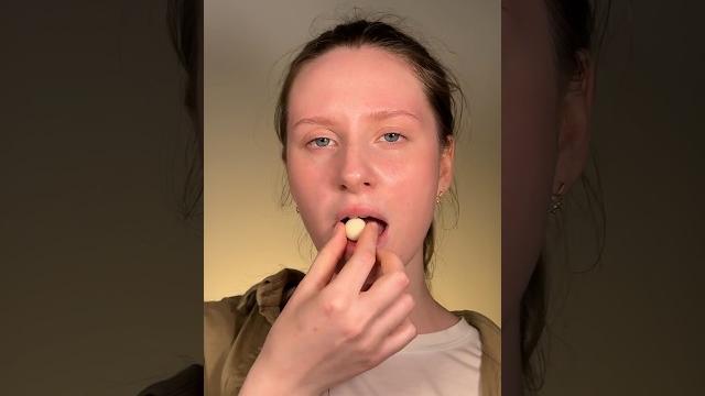 Russian girl beauty school graduation make up Russian girl beauty school graduation make up