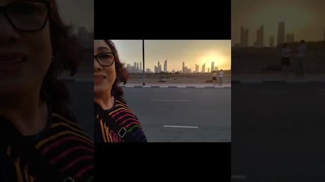 Emlyn and the dubai sunset dubai2022 Emlyn and the dubai sunset dubai2022