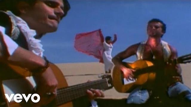 Mecano - una rosa es una rosa (videoclip) Mecano - una rosa es una rosa (videoclip)