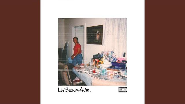 La sena ave La sena ave