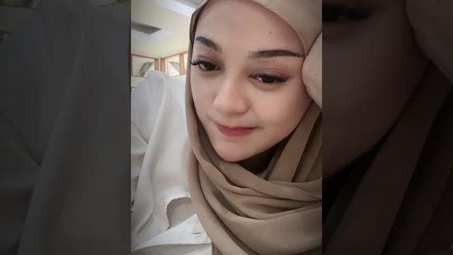 Live tiktok terbaru eva nur asyifa - mode tobruk ngelepasin kancing baju #hiburan #blunder Live tiktok terbaru eva nur asyifa - mode tobruk ngelepasin kancing baju #hiburan #blunder