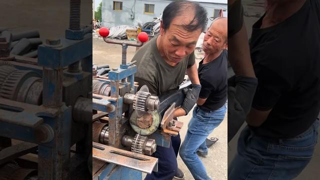 Cable stripping machine. good tools and machinery make work easy Cable stripping machine. good tools and machinery make work easy