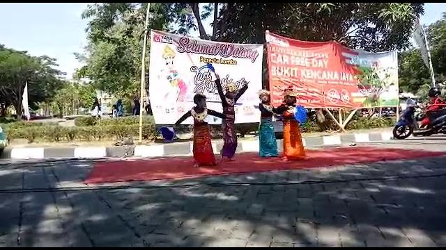Tari bali. Tari bali.