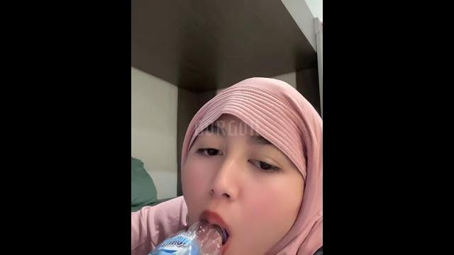 Intan24 deliberately makes crazy live tiktok Intan24 deliberately makes crazy live tiktok